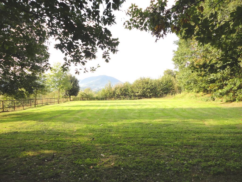 Tenuta Montelaura フォリーノ エクステリア 写真